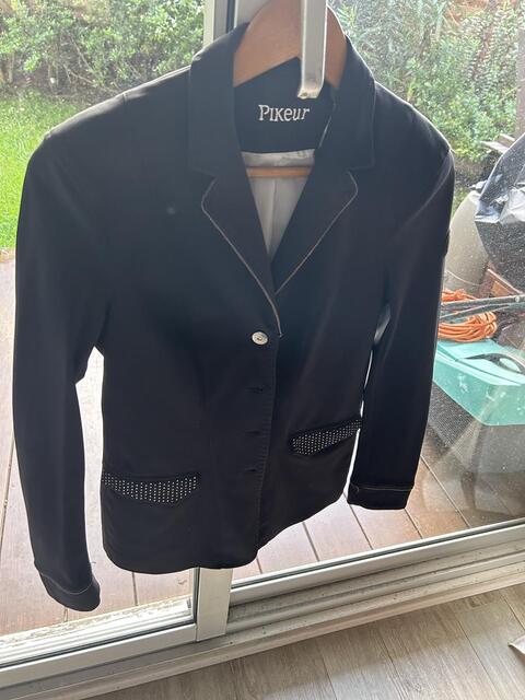 VESTE DE CONCOURS PIKEUR NOIRE