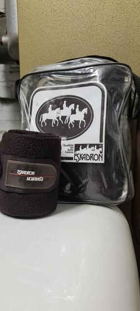 Bandes (4) Eskadron brunes en fleece