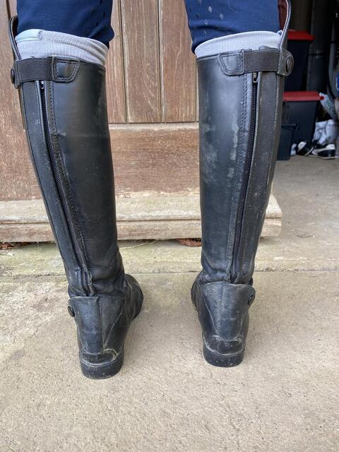 Bottes.