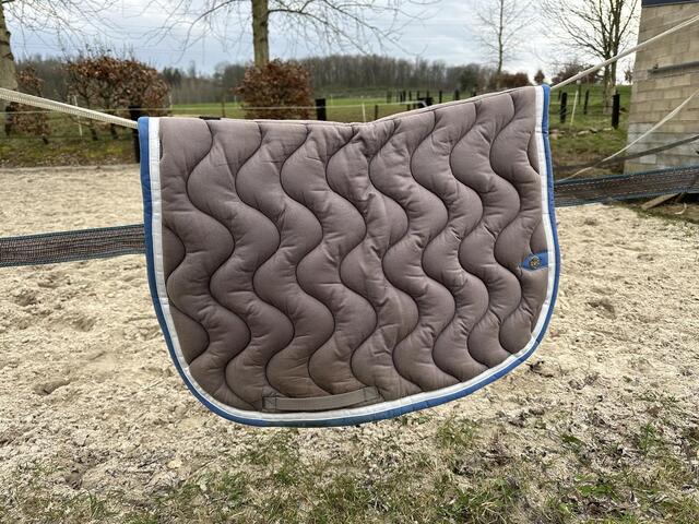 Ensemble silver crown