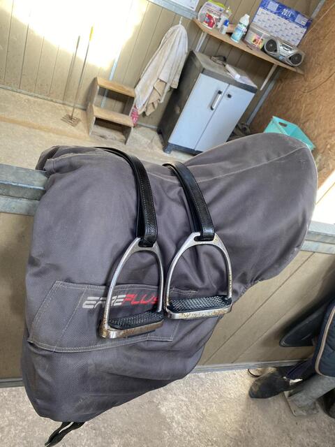 Selle de dressage Erreplus 17,5’