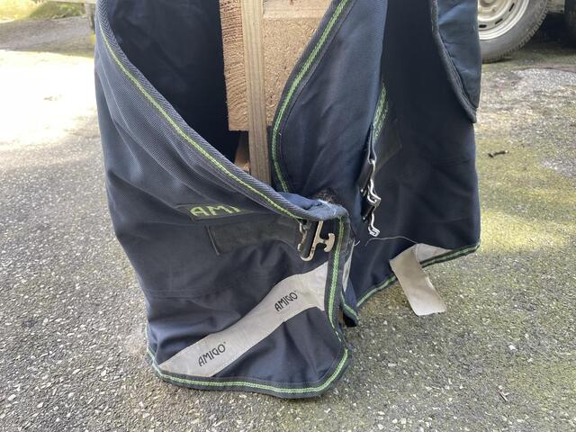 Couverture imperméable horseware avec couvre cou