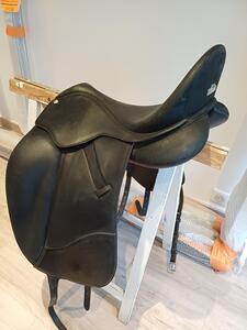 Selle dressage wintec isabell werth 17"