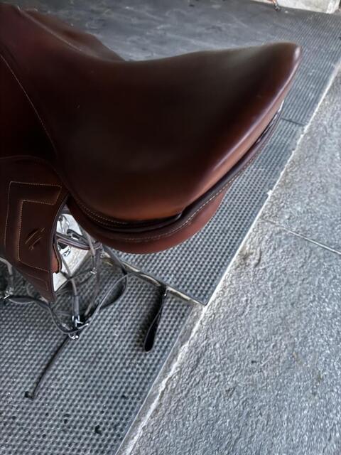 Selle d’obstacles Renaissance modèle F2