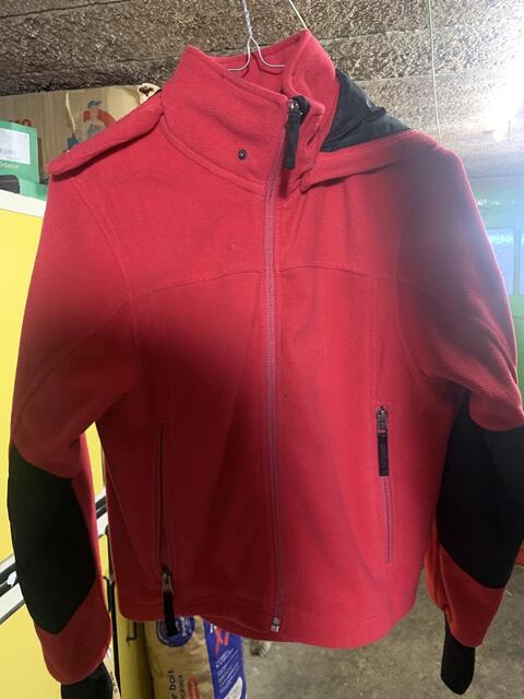 Veste kingsland polaire avec capuche 6/8ans