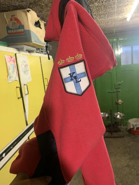 Veste kingsland polaire avec capuche 6/8ans