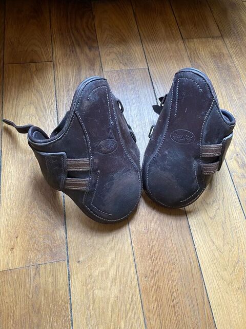 Protège-boulets cuir