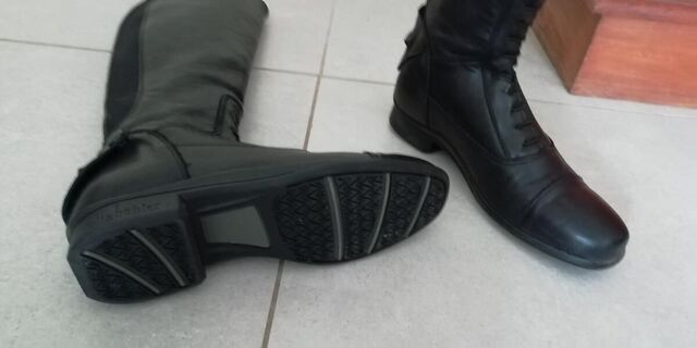 Bottes noires Félix Bühler 39 cuir