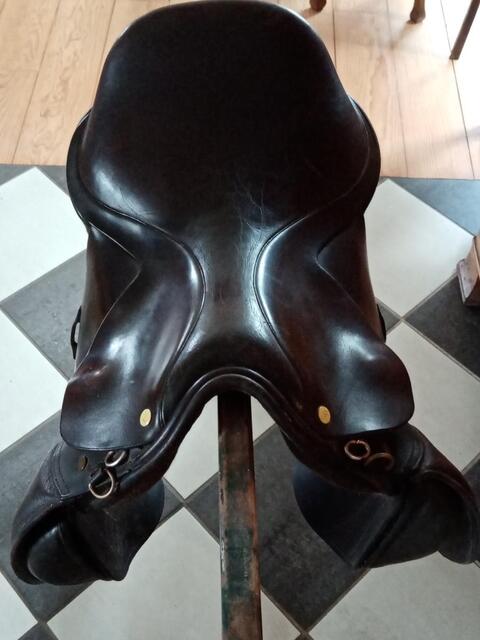 selle dressage