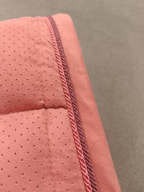 tapis Équitheme rose pâle (modèle Suède)