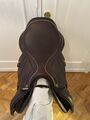 Selle CWD 2Gs Mademoiselle ÉQUIPÉE ( Sangle et étrivières)
