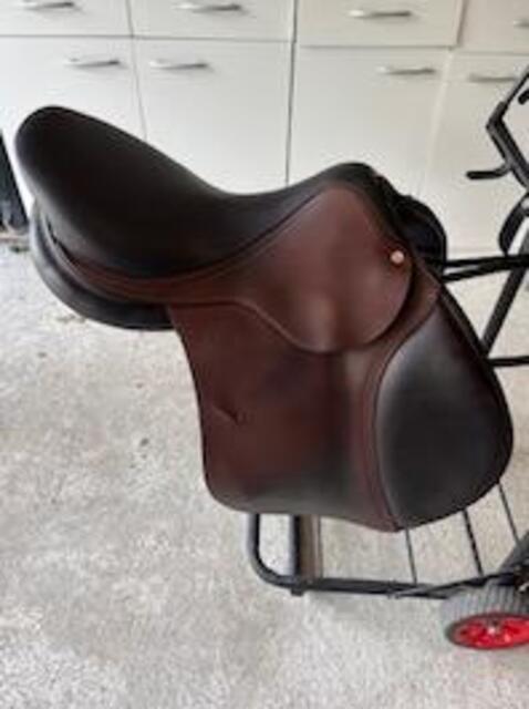 SELLE ANTARES