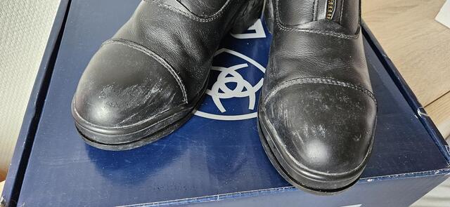 Boots Ariat Heritage IV Steel Toe 38,5