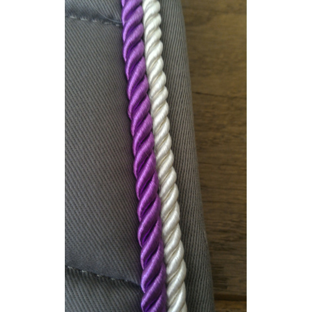 Tapis gris taille poney