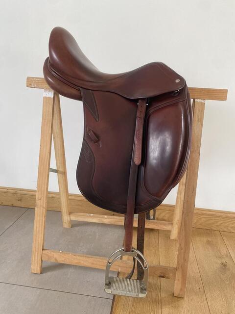 Selle Dressage CWD