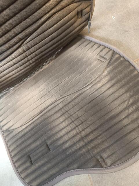 tapis gris a grip Félix Buhler Athletic