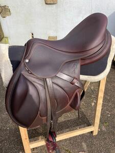 SELLE ANTARES 17" MONOQUARTIER MODELE CONTACT