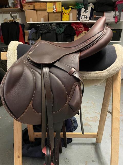 SELLE ANTARES 17" MONOQUARTIER MODELE CONTACT