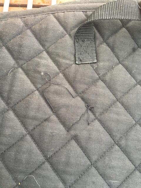 Tapis noir