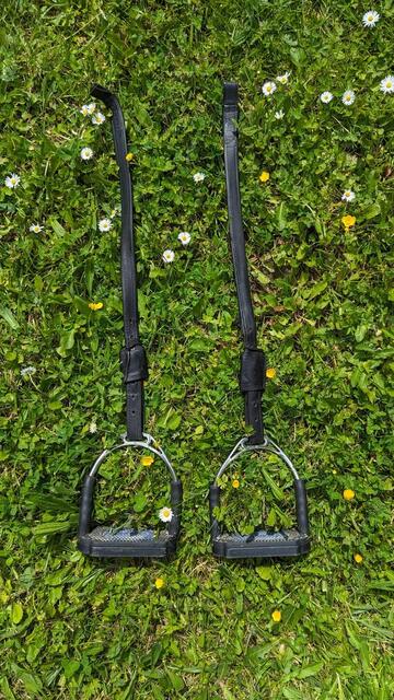 Selle dressage Devoucoux 17'