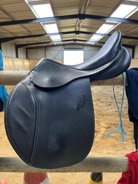 Selle Eric Thomas mixte fitter noir 18’