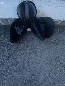 Selle fouganza
