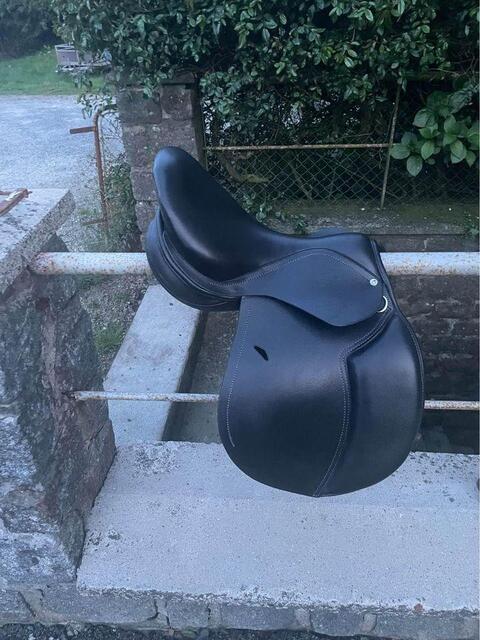 Selle fouganza
