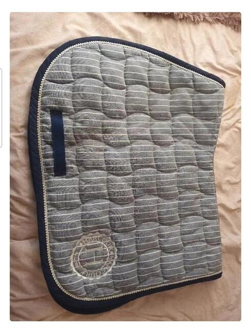 Tapis harcour bleu