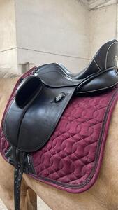 Selle de dressage