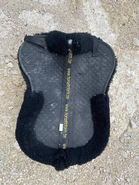 amortisseur noir mouton