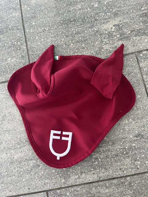 Bonnet EQUESTRO