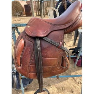 Selle fleur de lys 17"