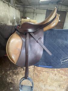 Selle Eric Thomas 17 pouces