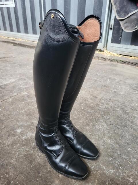 Bottes petrie