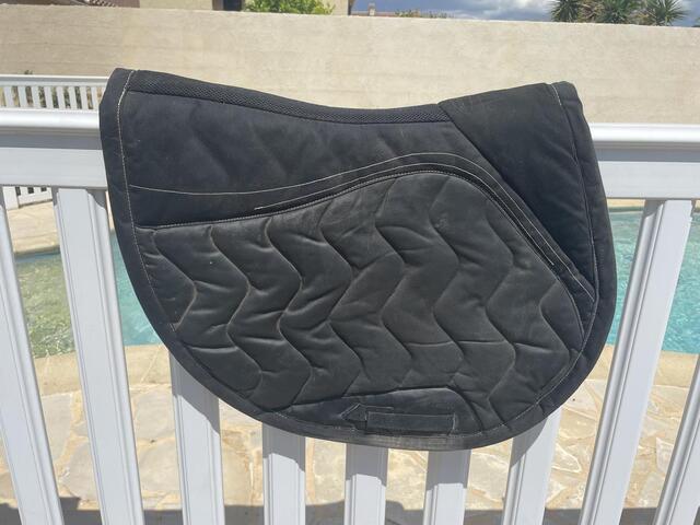 Tapis noir