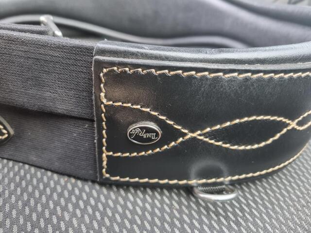 Sangle en cuir taille 145 cm