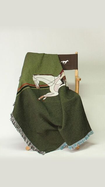UNIQUE: Plaid HORSE ON THE LOOSE