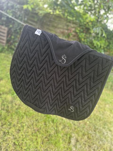 Tapis + bonnet Le Sabotier