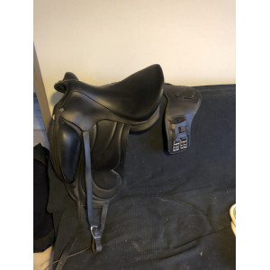 Selle de dressage