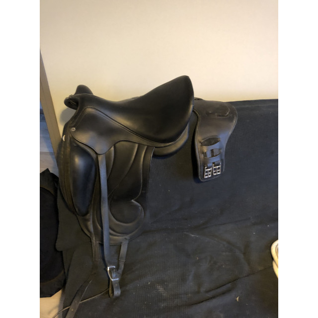 Selle de dressage