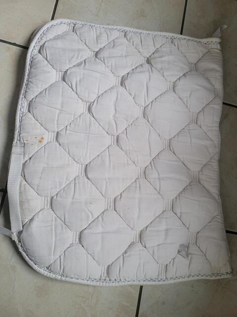 Tapis blanc