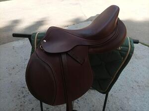 Selle new hybrid jump