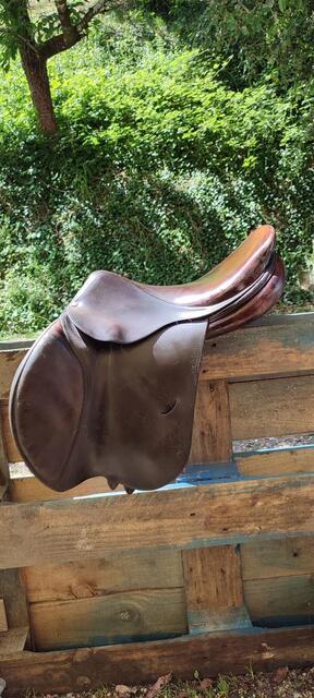 Selle Bruno Delgrange - 17.5