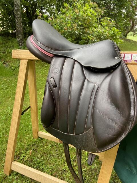 selle forestier 17 pouces