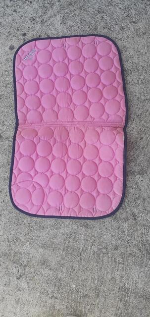 Tapis de selle decathlon taille shetland