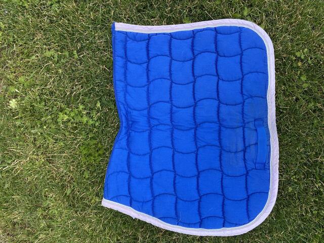 Tapis de selle harcour bleu électrique