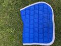 Tapis de selle harcour bleu électrique