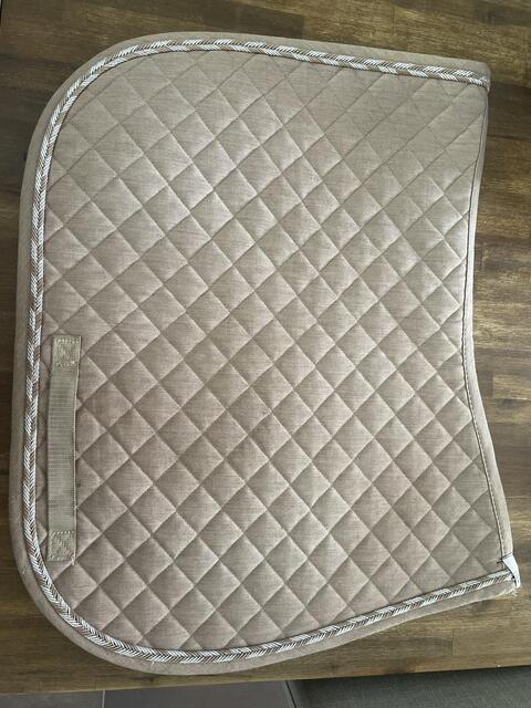 Ensemble tapis et bonnet gem