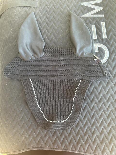 Bonnet Penelope Noir strass