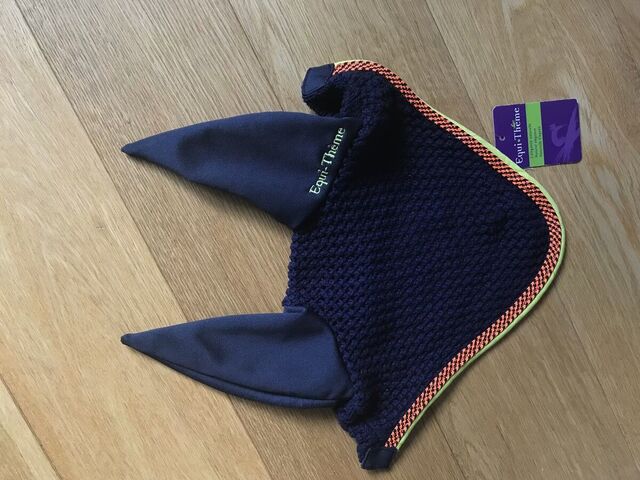 bonnet bleu marine